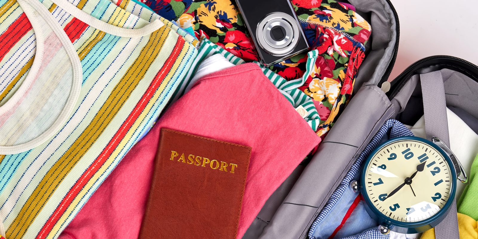 95.0 4 Essential Tech And Gear Items For Traveling Abroad